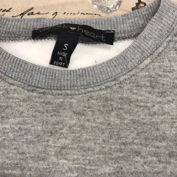 Derek Heart Drawstring Waist Cropped Sweatshirt - Picture 3 of 3